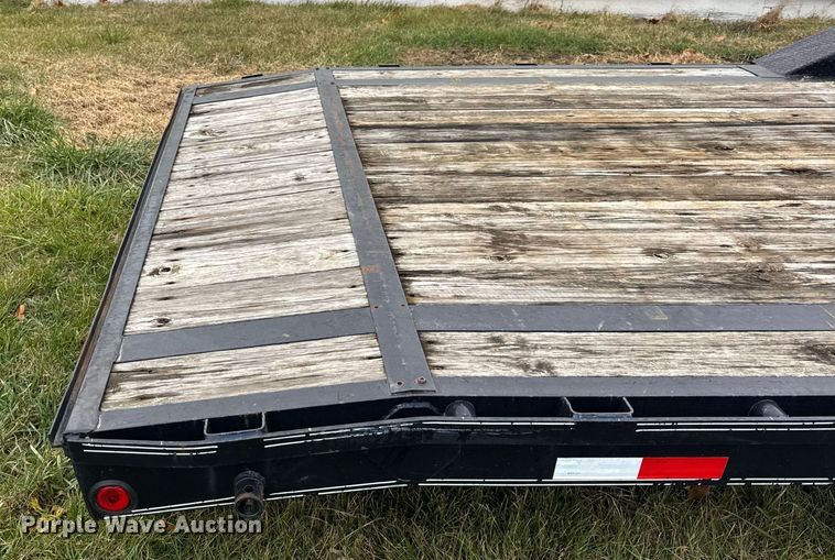 image for item ER0303 2017 Load trail equipment trailer