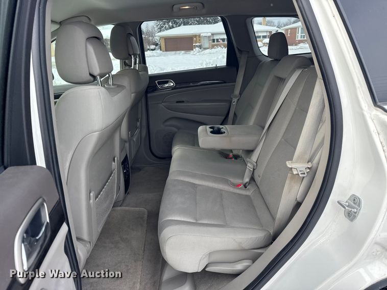 image for item ER0309 2011 Jeep Grand Cherokee Laredo SUV