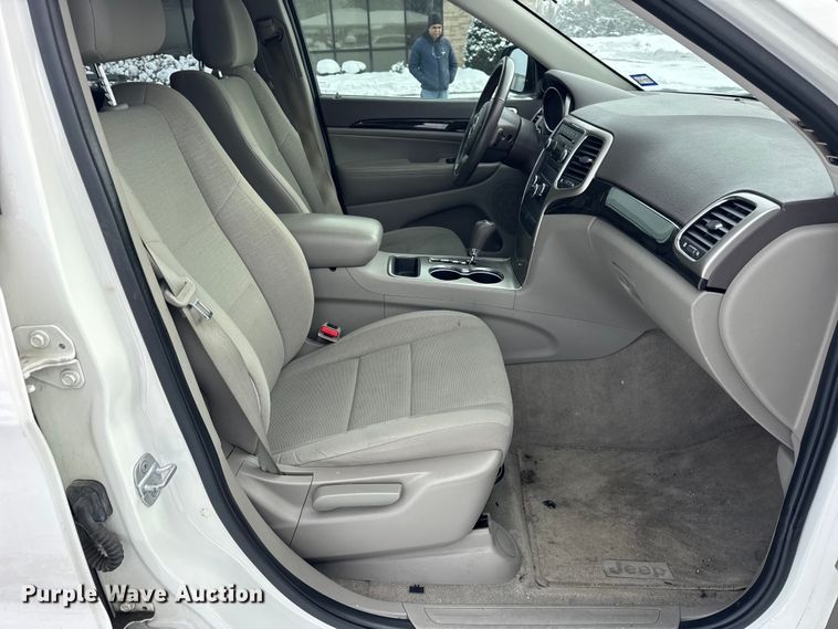 image for item ER0309 2011 Jeep Grand Cherokee Laredo SUV