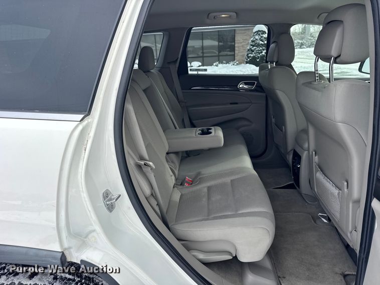 image for item ER0309 2011 Jeep Grand Cherokee Laredo SUV