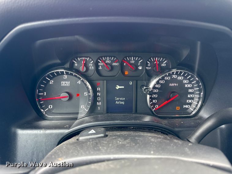 image for item ER0310 2015 Chevrolet Silverado 2500HD Crew Cab utility bed pickup truck