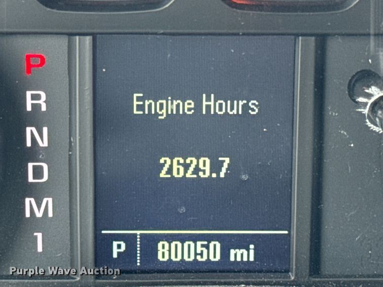 image for item ER0310 2015 Chevrolet Silverado 2500HD Crew Cab utility bed pickup truck