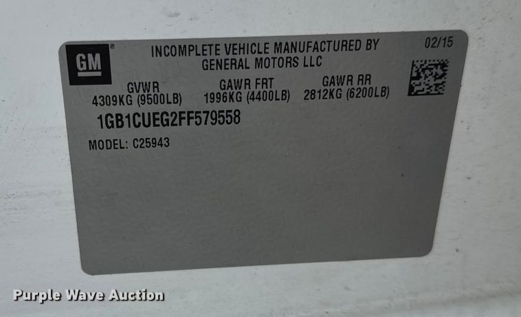 image for item ER0310 2015 Chevrolet Silverado 2500HD Crew Cab utility bed pickup truck