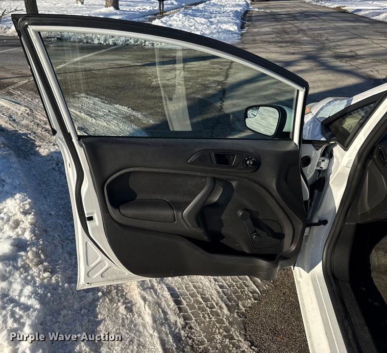 image for item ER0323 2018 Ford Fiesta 