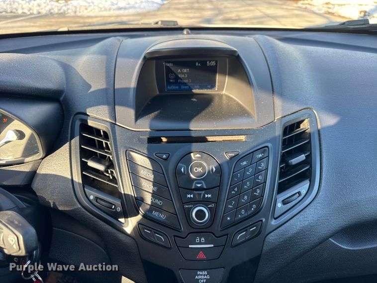 image for item ER0323 2018 Ford Fiesta 