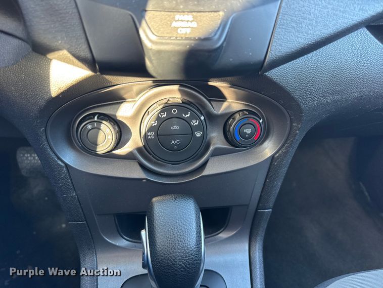 image for item ER0323 2018 Ford Fiesta 