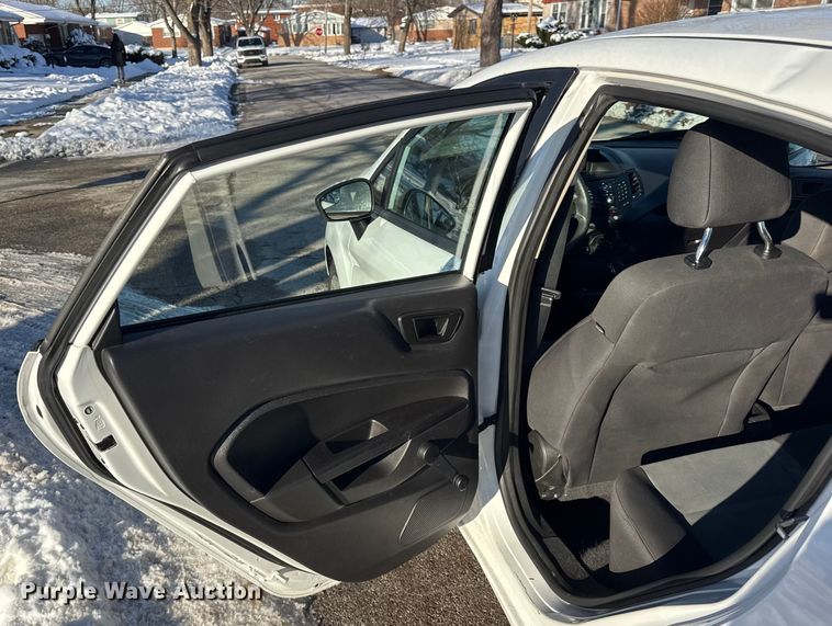 image for item ER0323 2018 Ford Fiesta 