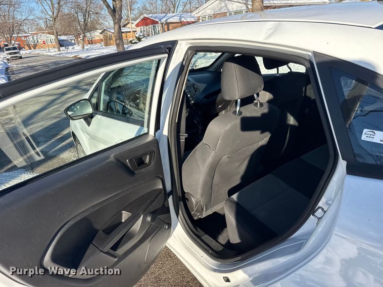 image for item ER0323 2018 Ford Fiesta 