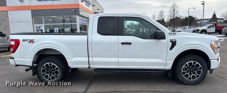 image for item ER0344 2022 Ford F150 SuperCab pickup truck