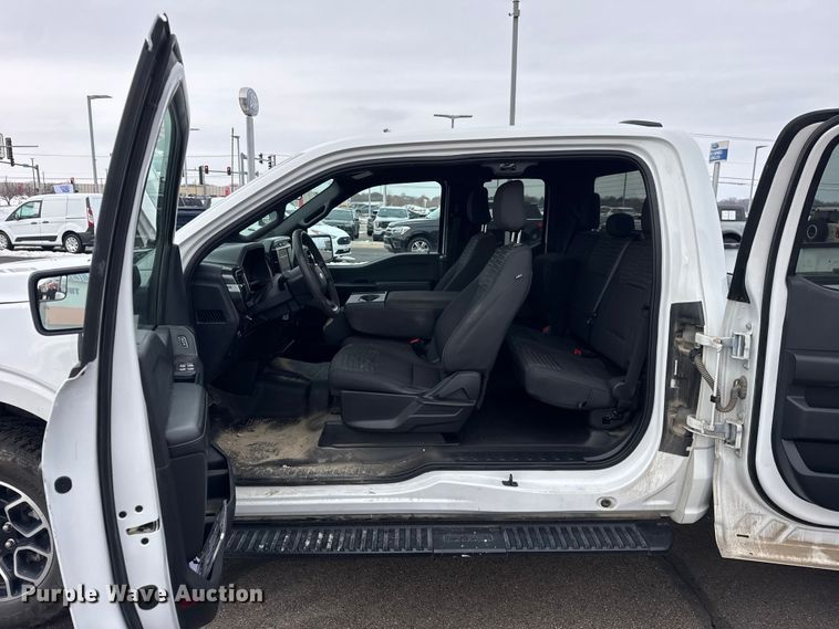 image for item ER0344 2022 Ford F150 SuperCab pickup truck