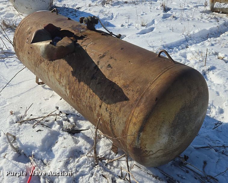 image for item ES2572 Beaird propane tank