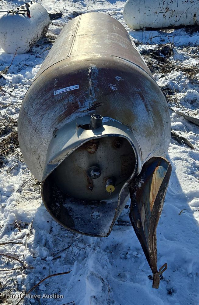 image for item ES2578 Butler propane tank