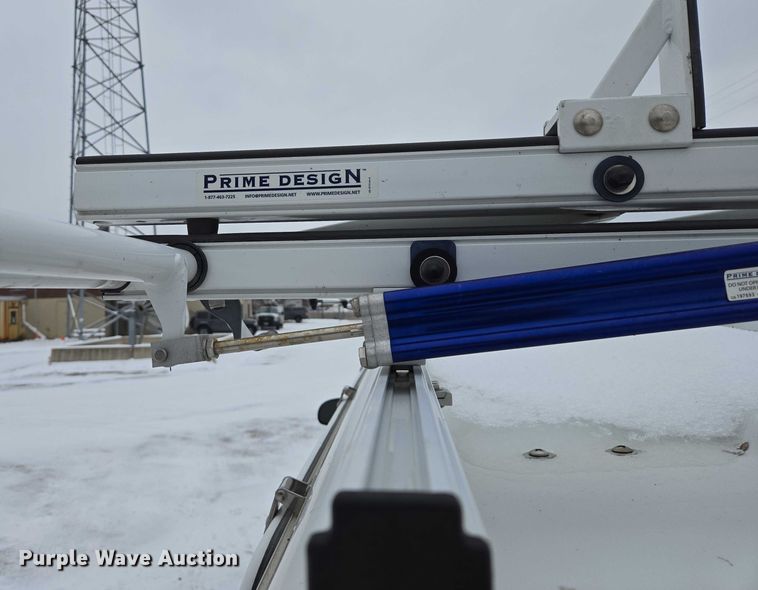 image for item ES2584 2012 Chevrolet Silverado 2500HD pickup truck