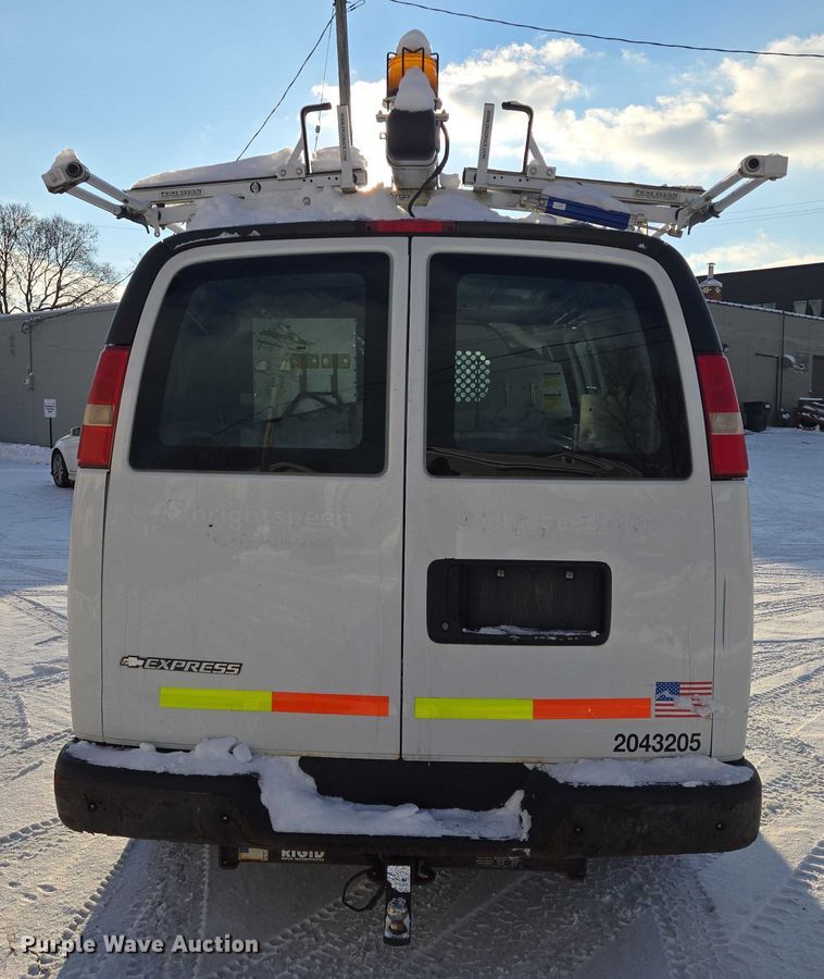 image for item ES2588 2014 Chevrolet Express van