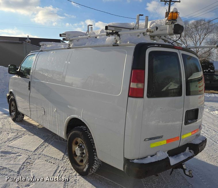 image for item ES2588 2014 Chevrolet Express van