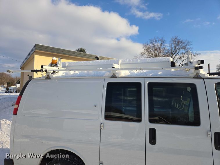 image for item ES2588 2014 Chevrolet Express van