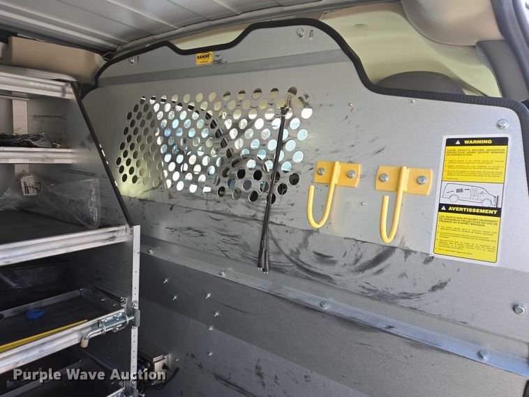 image for item ES2588 2014 Chevrolet Express van