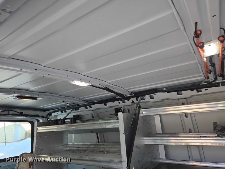 image for item ES2588 2014 Chevrolet Express van