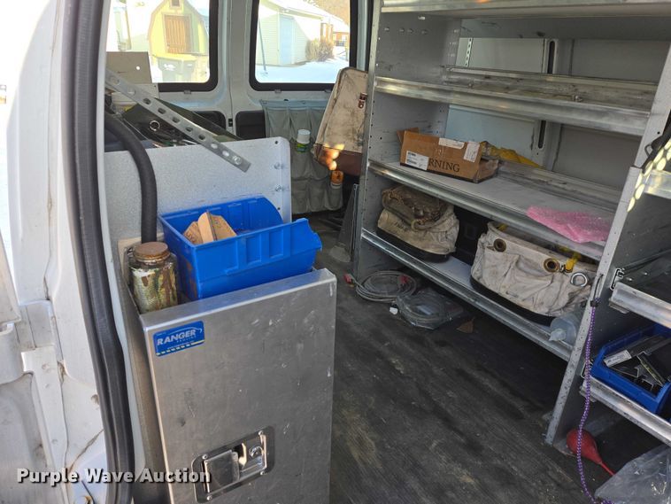 image for item ES2588 2014 Chevrolet Express van