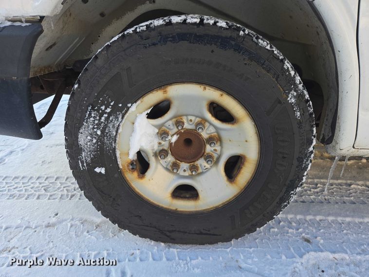 image for item ES2588 2014 Chevrolet Express van