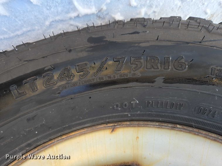 image for item ES2588 2014 Chevrolet Express van