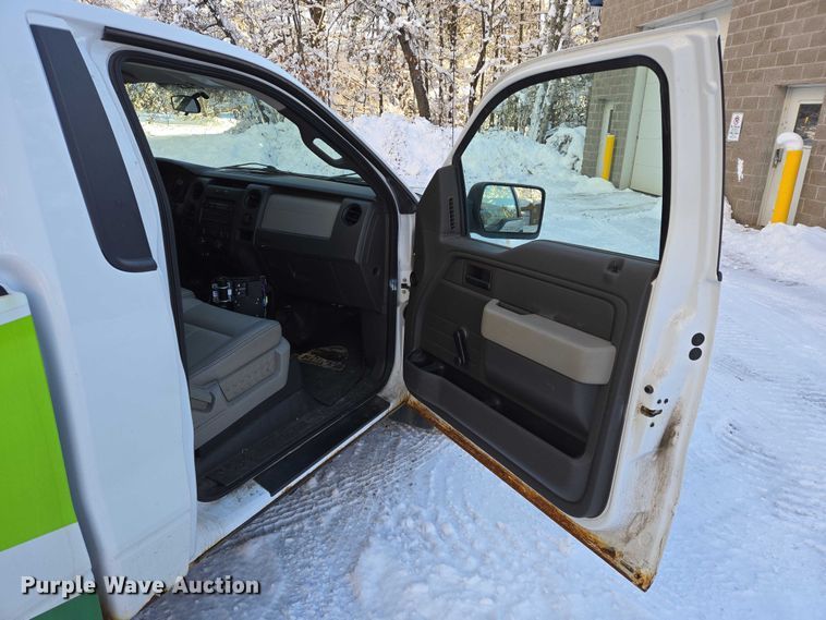 image for item ES2589 2010 Ford F150 pickup truck