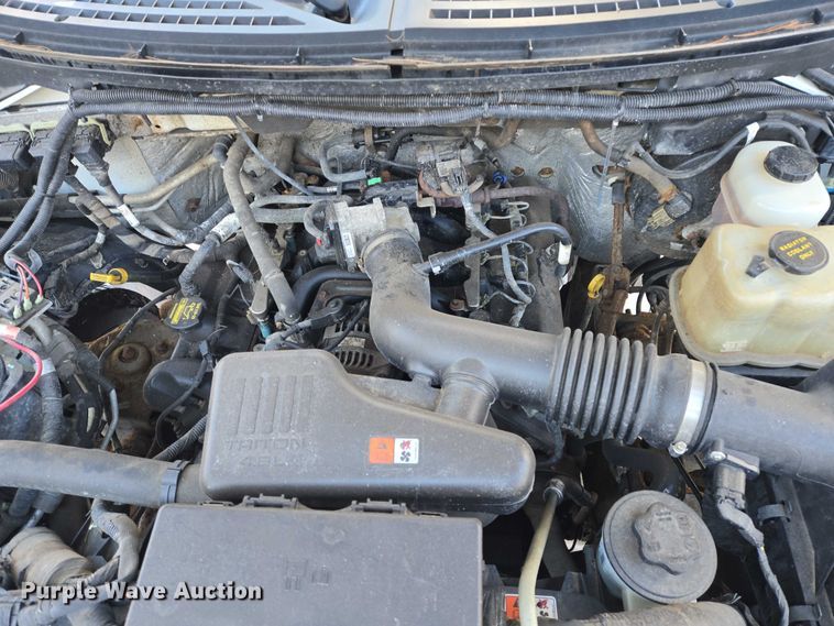 image for item ES2589 2010 Ford F150 pickup truck