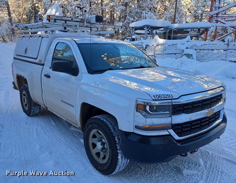 image for item ES2590 2016 Chevrolet Silverado 1500 pickup truck