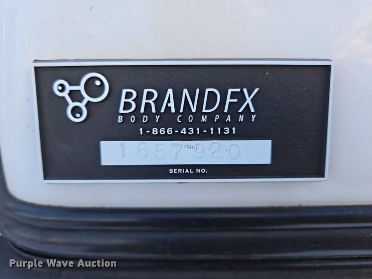 image for item ES2590 2016 Chevrolet Silverado 1500 pickup truck