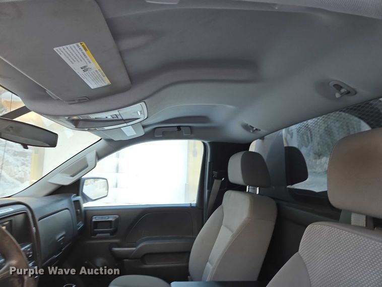 image for item ES2590 2016 Chevrolet Silverado 1500 pickup truck