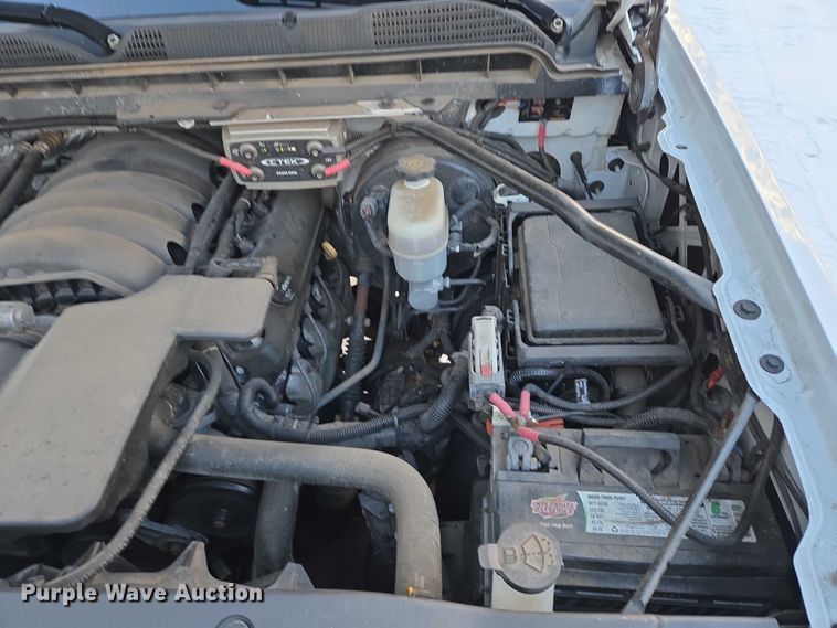 image for item ES2590 2016 Chevrolet Silverado 1500 pickup truck