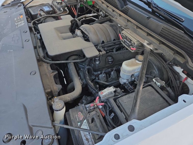 image for item ES2590 2016 Chevrolet Silverado 1500 pickup truck