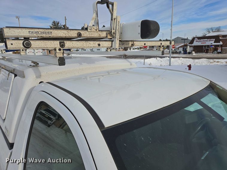 image for item ES2591 2016 Chevrolet Silverado 1500 pickup truck