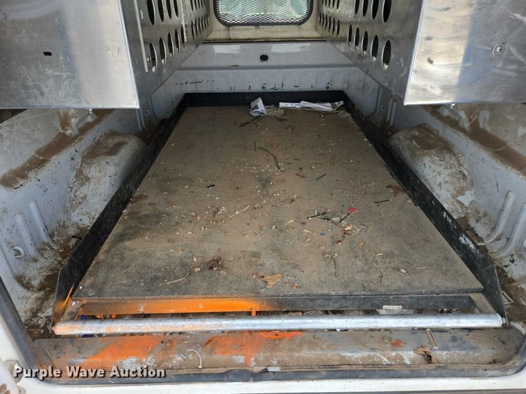 image for item ES2591 2016 Chevrolet Silverado 1500 pickup truck