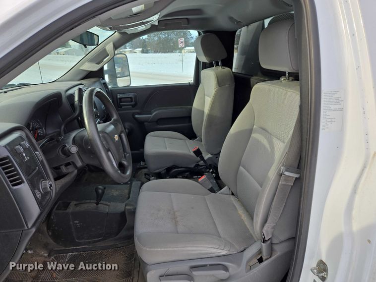 image for item ES2591 2016 Chevrolet Silverado 1500 pickup truck