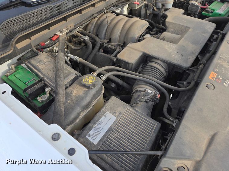 image for item ES2591 2016 Chevrolet Silverado 1500 pickup truck