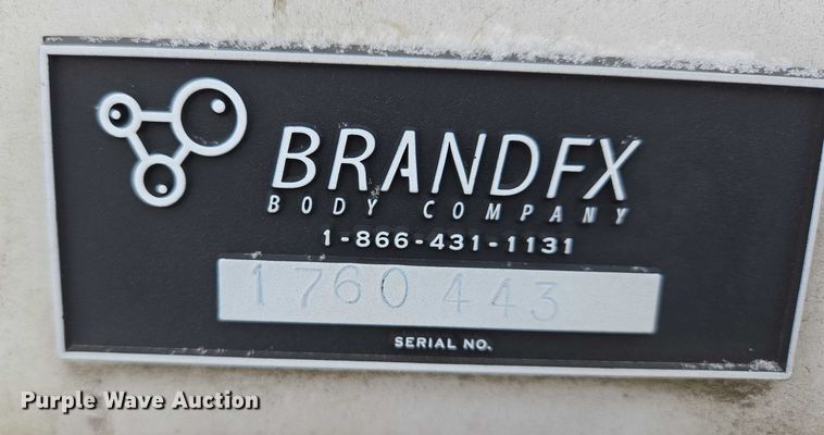 image for item ES2594 2017 Chevrolet Silverado 1500 pickup truck