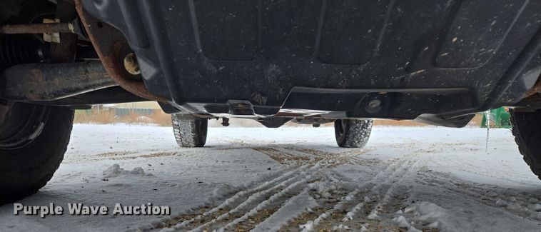 image for item ES2594 2017 Chevrolet Silverado 1500 pickup truck