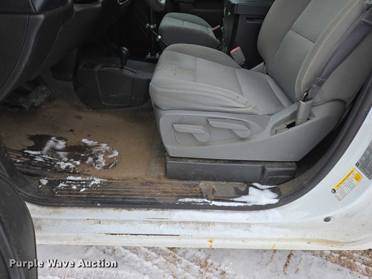 image for item ES2594 2017 Chevrolet Silverado 1500 pickup truck