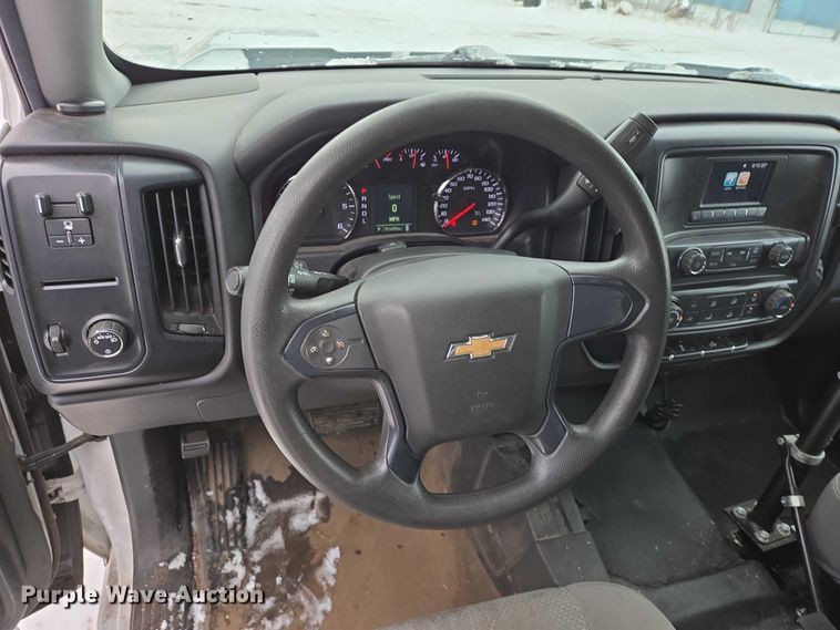 image for item ES2594 2017 Chevrolet Silverado 1500 pickup truck