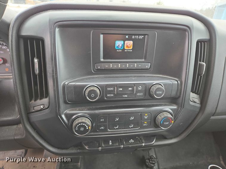 image for item ES2594 2017 Chevrolet Silverado 1500 pickup truck