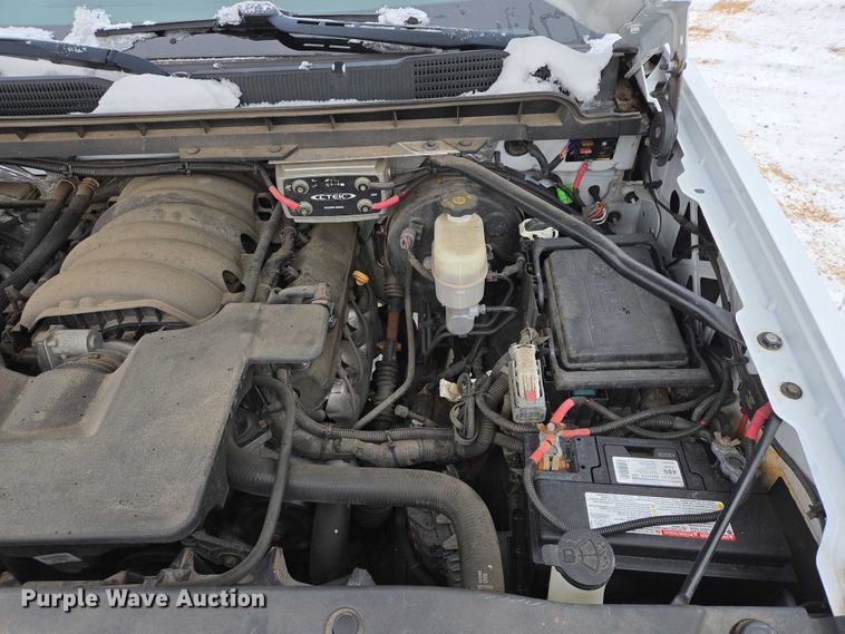 image for item ES2594 2017 Chevrolet Silverado 1500 pickup truck