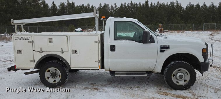image for item ES2595 2008 Ford F250 Super Duty utility bed pickup truck