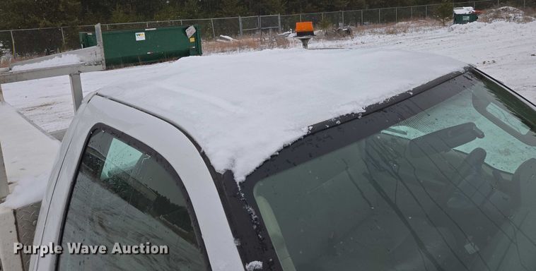 image for item ES2595 2008 Ford F250 Super Duty utility bed pickup truck