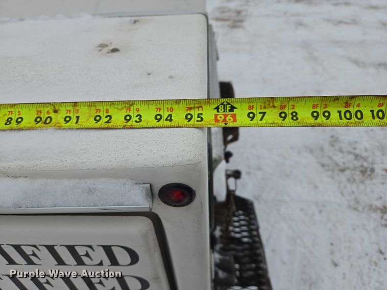 image for item ES2595 2008 Ford F250 Super Duty utility bed pickup truck