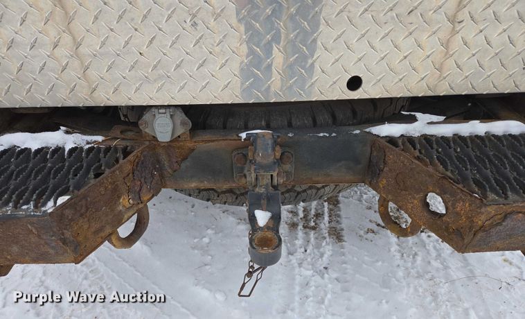 image for item ES2595 2008 Ford F250 Super Duty utility bed pickup truck