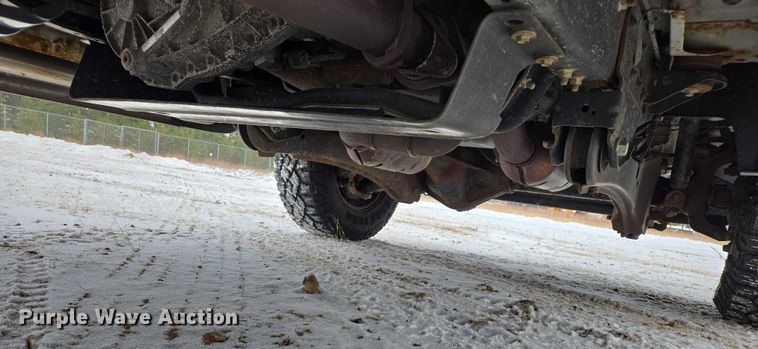 image for item ES2595 2008 Ford F250 Super Duty utility bed pickup truck