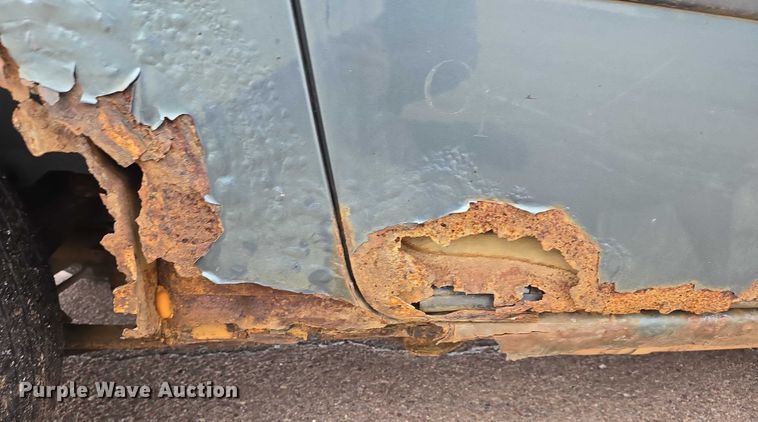 image for item ES2629 2005 Chrysler Town And Country 