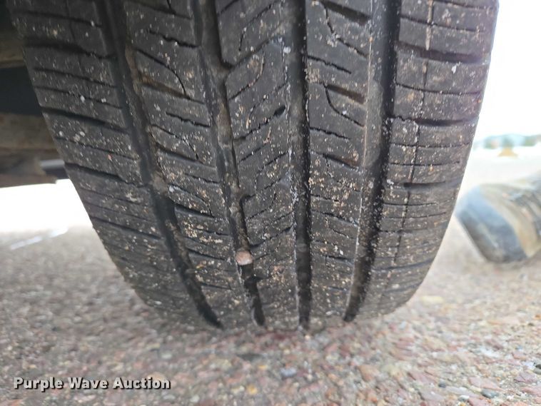 image for item ES2629 2005 Chrysler Town And Country 