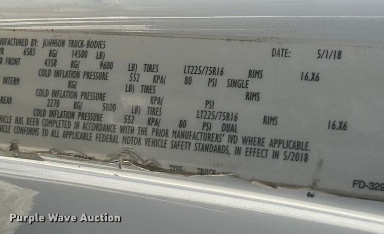 image for item ET3387 2018 Ford E450 Super Duty refrigerated delivery truck